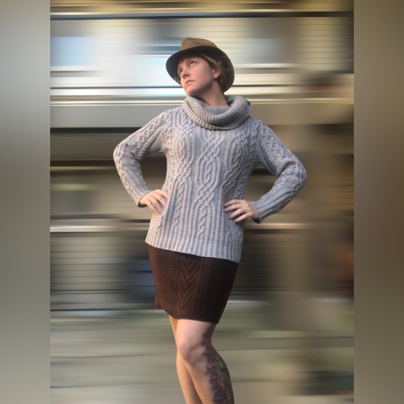 Irish Wool Cable Knit cowl sweater medium to large - Picture 3 of 10